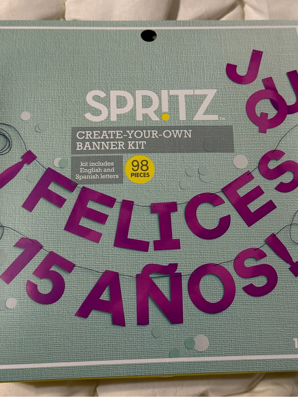 Spritz Purple FELICES 15 AÑOS Party Banner Kit